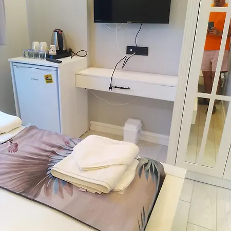 Hotel My Leos *
