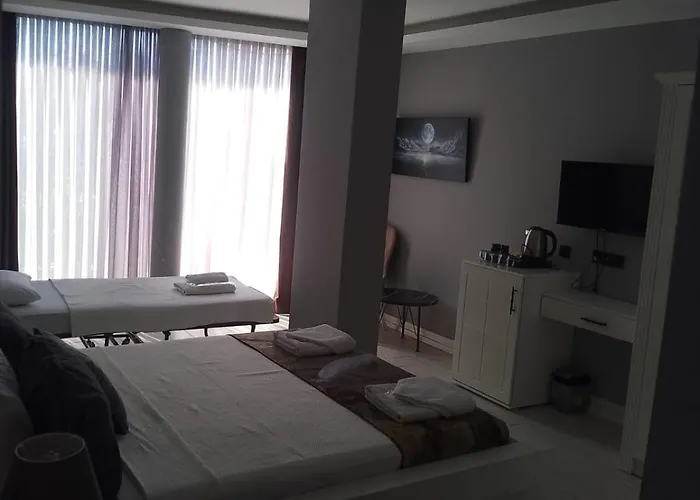 My Leos * Seferihisar